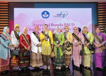 Bunda PAUD Provinsi Lampung Terima Penghargaan Wiyata Darma Madya dari Kemendikbudristek RI