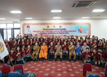 Pemprov Lampung Melepas Keberangkatan Kontingen Swayamvara Tripitaka Gatha (STG) Provinsi Lampung Tingkat Nasional
