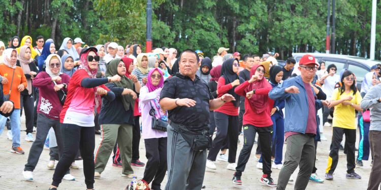 Tingkatkan Semangat Kebersamaan, Produktivitas dan Kinerja, Pemprov Lampung Gelar Kegiatan Senam Bersama